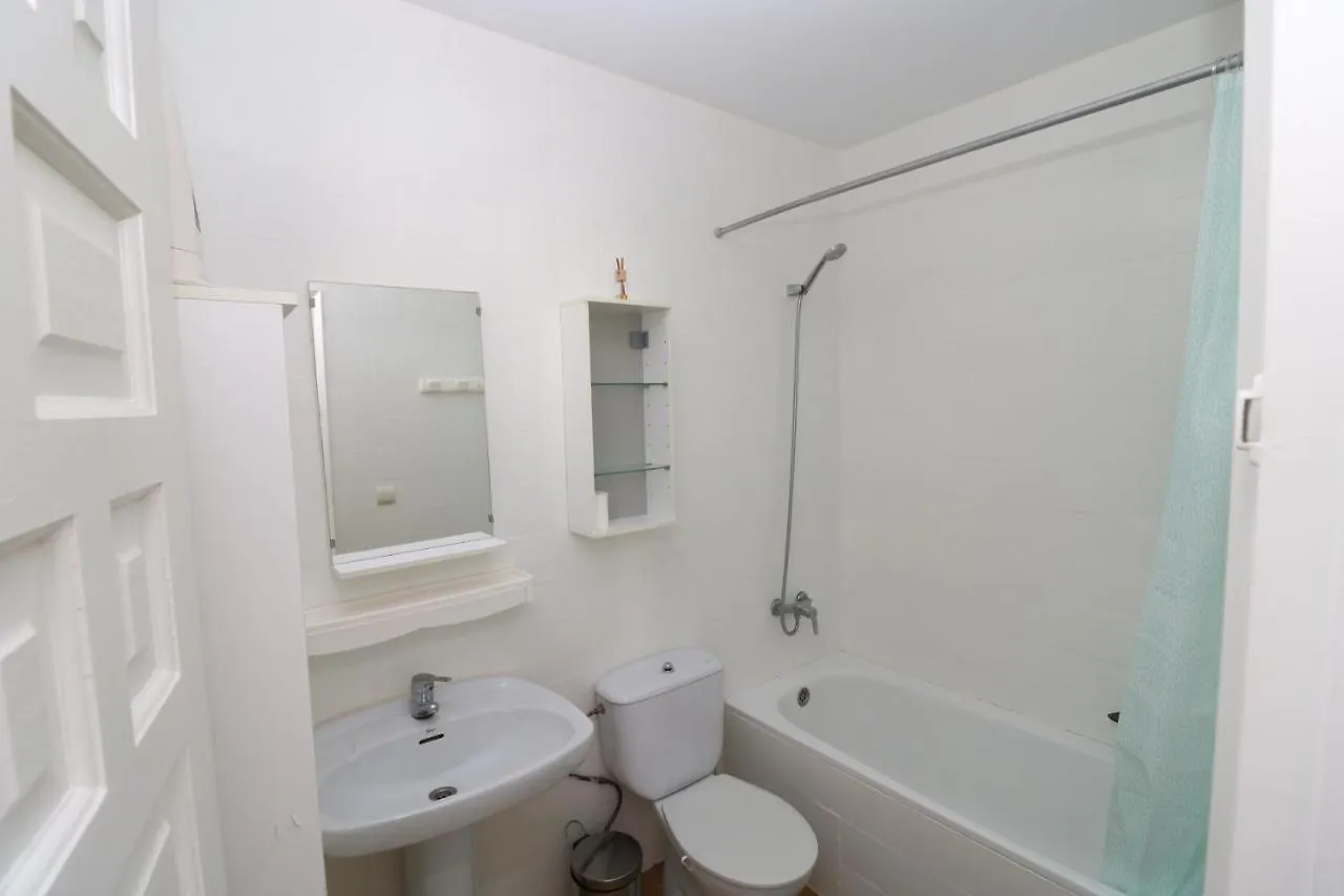 Puigrom 39B - Estudio Con Piscina Comunitaria Roses 0*,